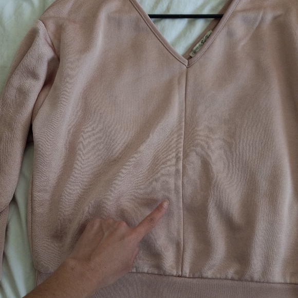Express xs V sweater blouse - Picture 6 of 11